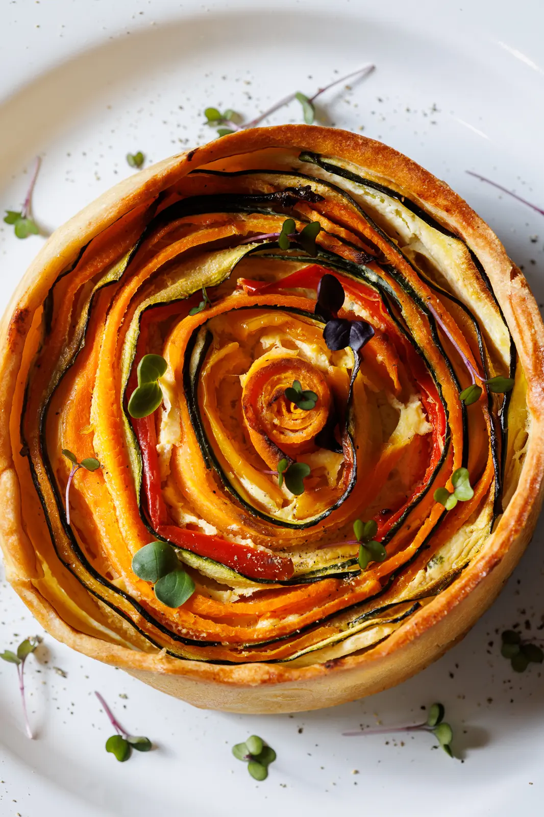 savory pie with zucchini and peppers